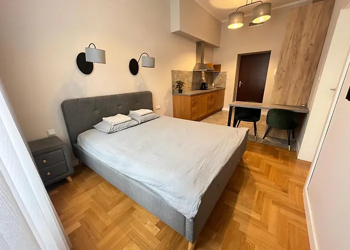 Studencka St Studio